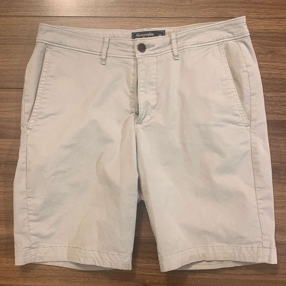 Grey shorts